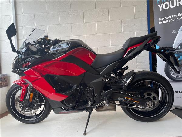 2024 Kawasaki Ninja 1000SX