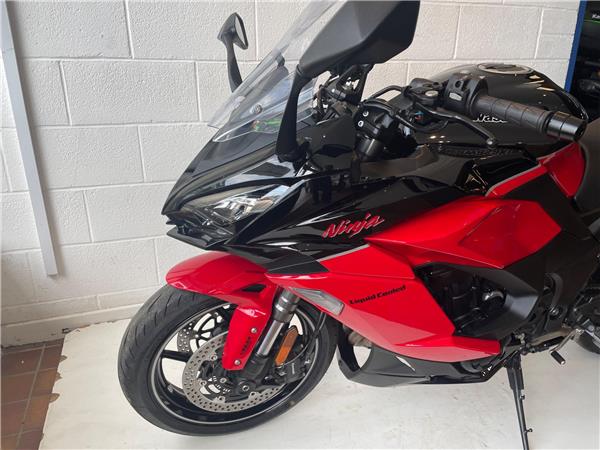 2024 Kawasaki Ninja 1000SX