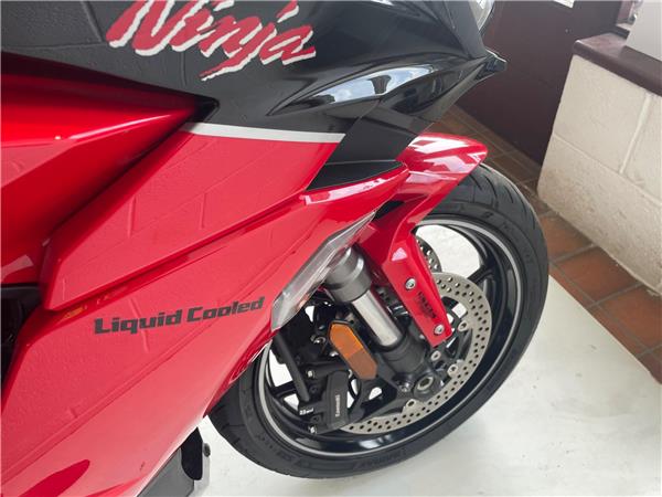 2024 Kawasaki Ninja 1000SX