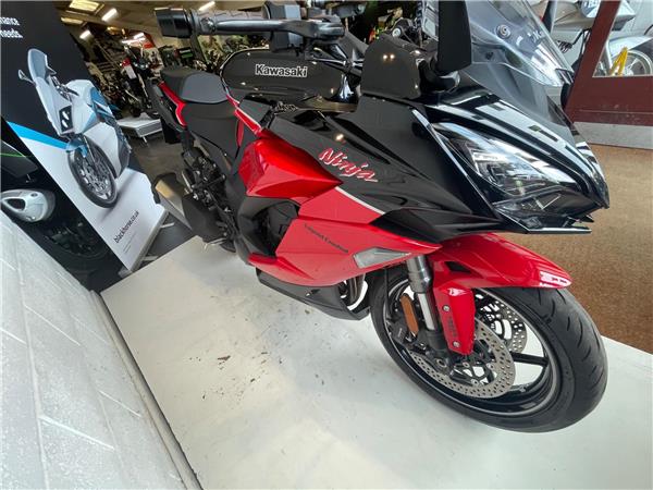 2024 Kawasaki Ninja 1000SX