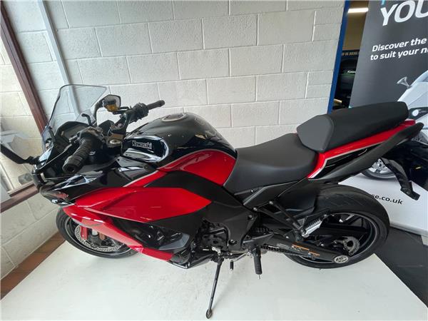 2024 Kawasaki Ninja 1000SX