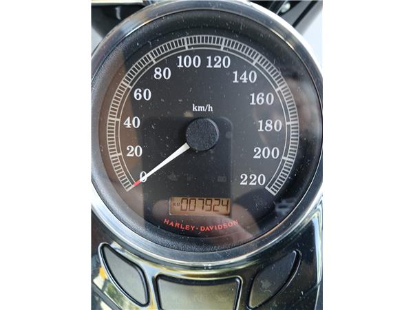 2012 HARLEY-DAVIDSON SLIM