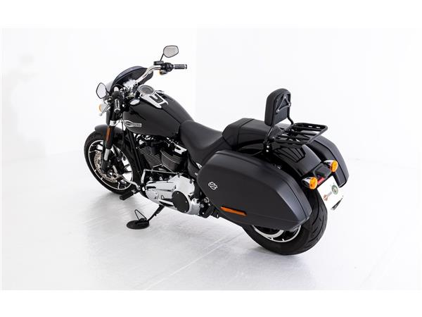 2018 HARLEY-DAVIDSON Softail FLSB Sport Glide 107 ABS