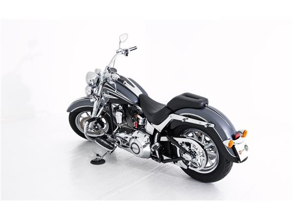 2015 HARLEY-DAVIDSON CVO FLSTNSE Softail Deluxe ABS CVO