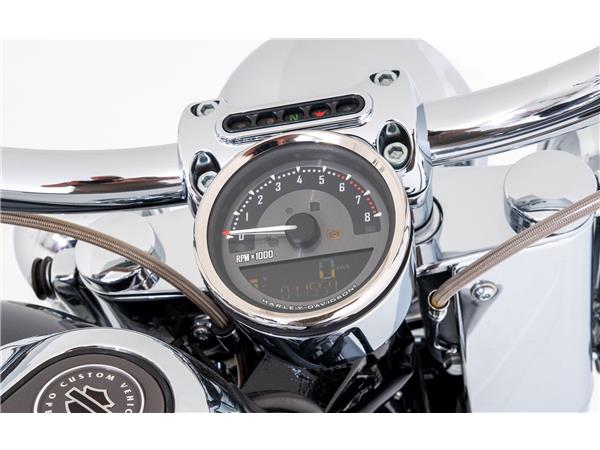 2015 HARLEY-DAVIDSON CVO FLSTNSE Softail Deluxe ABS CVO