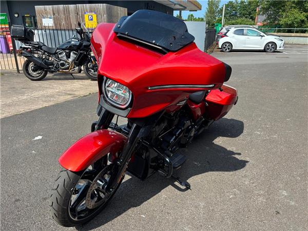 2025 HARLEY-DAVIDSON STREET GLIDE