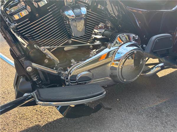 2023 HARLEY-DAVIDSON FLRT FREEWHEELER
