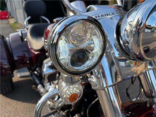 2023 HARLEY-DAVIDSON FLRT FREEWHEELER