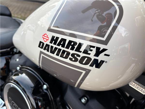 2023 HARLEY-DAVIDSON SOFTAIL FLSB SPORT GLIDE