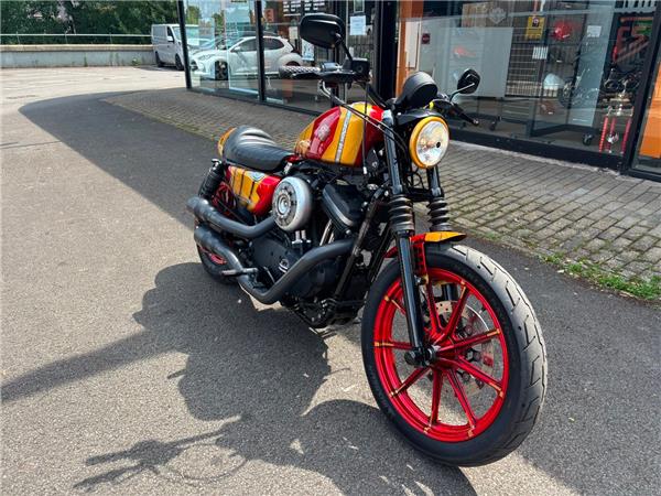 2016 HARLEY-DAVIDSON IRON 883