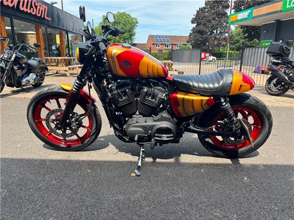 2016 HARLEY-DAVIDSON IRON 883