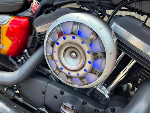 2016 HARLEY-DAVIDSON IRON 883