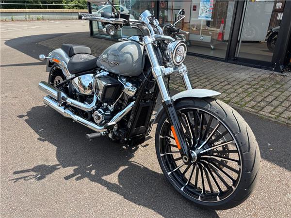 2025 HARLEY-DAVIDSON BREAKOUT 117 