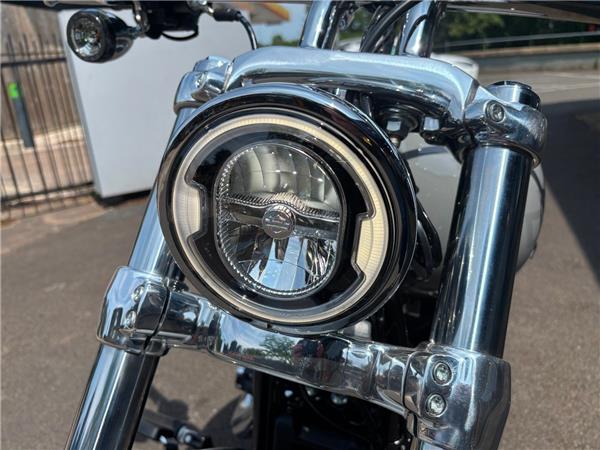 2025 HARLEY-DAVIDSON BREAKOUT 117 