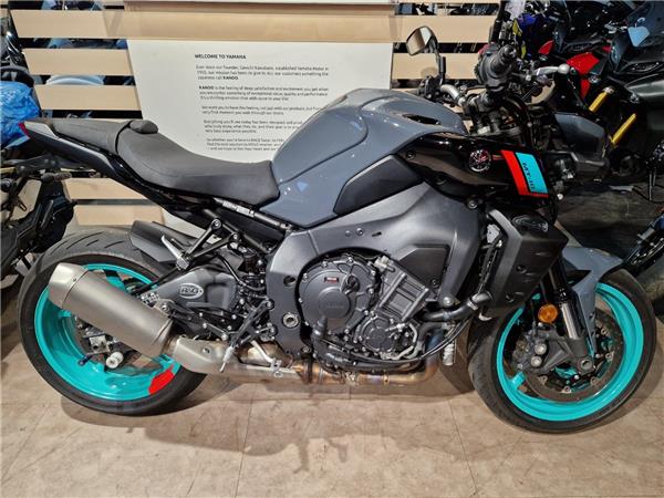 2022 YAMAHA MT-10