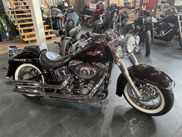 2011 Softail De Luxe 96