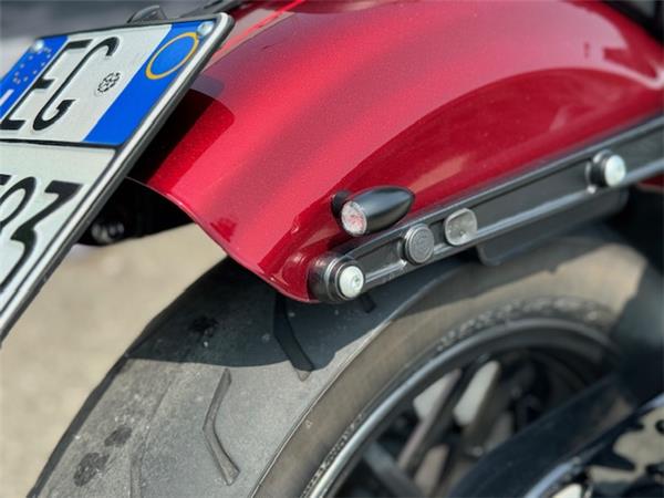 XL1200CX- 1200 ROADSTER