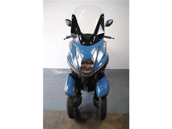 2022 Yamaha MW125 TRICITY BLUE