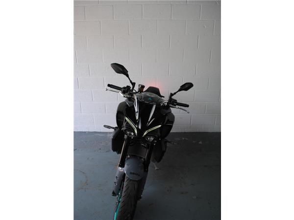 2022 Yamaha MT-10 CYAN