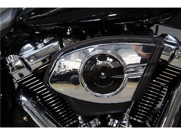 2025 HARLEY-DAVIDSON SOFTAIL FLFB FAT BOY