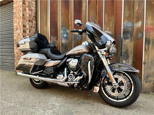 2018 Harley-Davidson Touring