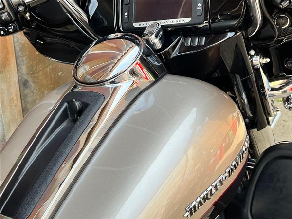 2018 Harley-Davidson Touring