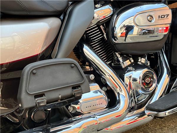 2018 Harley-Davidson Touring