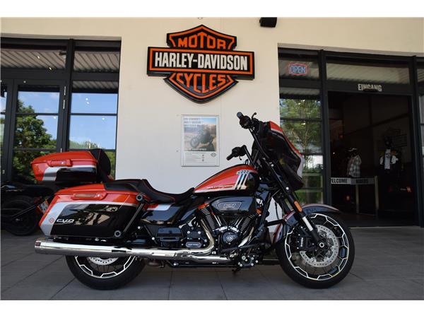 FLHXSE CVO Street Glide - 445 KM!!!