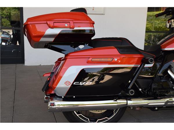 FLHXSE CVO Street Glide - 445 KM!!!