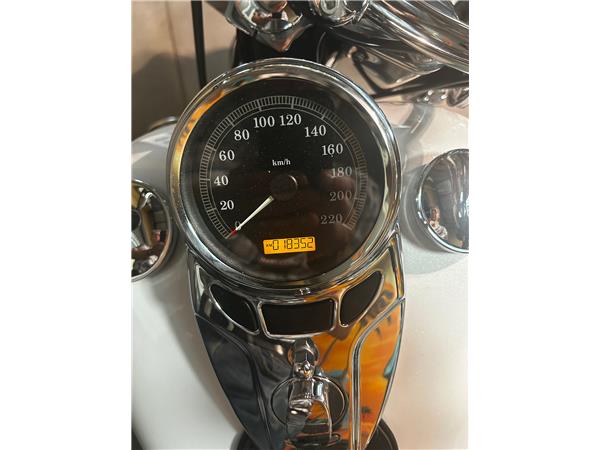 2012 HARLEY-DAVIDSON HERITAGE