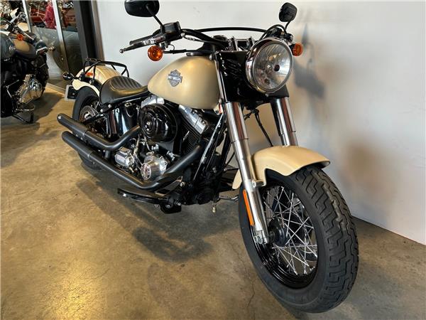 2015 HARLEY-DAVIDSON SLIM