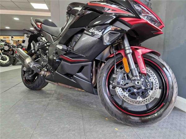 2024 Kawasaki NINJA 1000SX RED