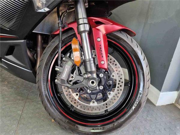 2024 Kawasaki NINJA 1000SX RED