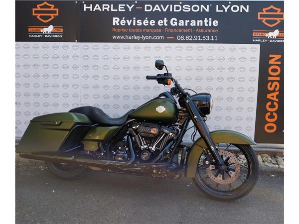 2022 HARLEY-DAVIDSON ROAD KING