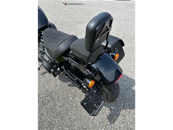 2022 HARLEY-DAVIDSON Softail FXBBS 1868 Street Bob 114