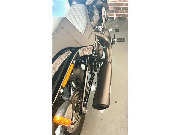 2022 HARLEY-DAVIDSON Softail FXBBS Street Bob 114