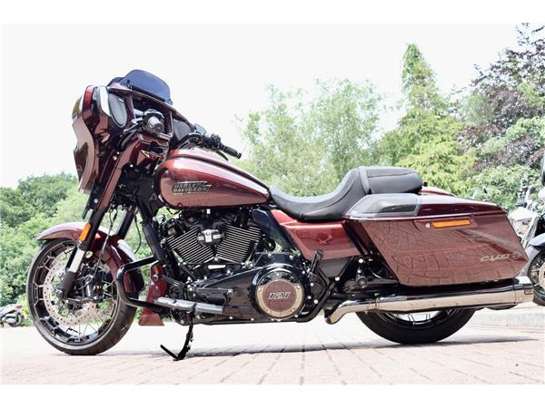 2024 HARLEY-DAVIDSON CVO STREET GLIDE