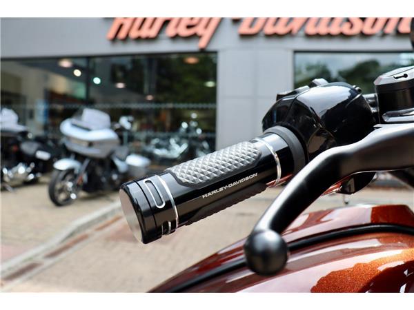 2024 HARLEY-DAVIDSON CVO STREET GLIDE