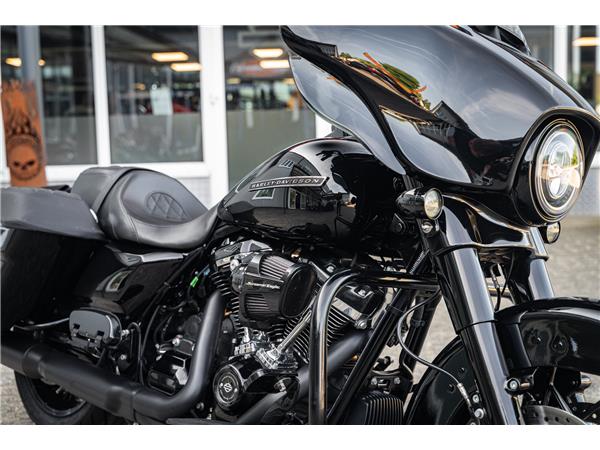 Harley-Davidson FLHXS Street Glide 114 cui - Jekill & Hyde -