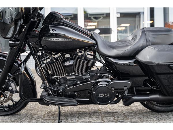 Harley-Davidson FLHXS Street Glide 114 cui - Jekill & Hyde -