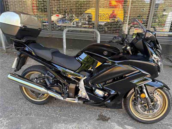 2020 Yamaha FJR1300AE ULTIMATE EDITION BLACK