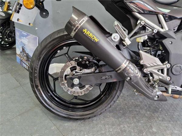 2024 Kawasaki Z125 Green