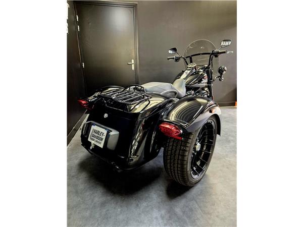 2024 HARLEY-DAVIDSON FREEWHEELER