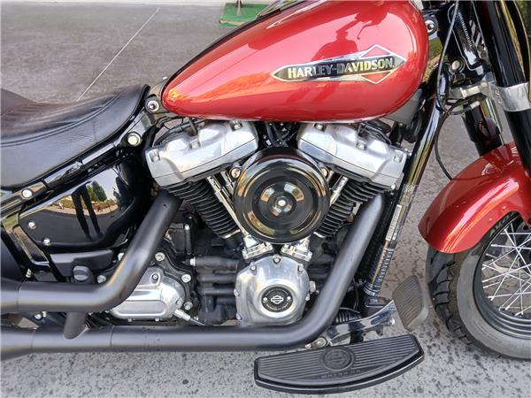 2017 HARLEY-DAVIDSON SLIM
