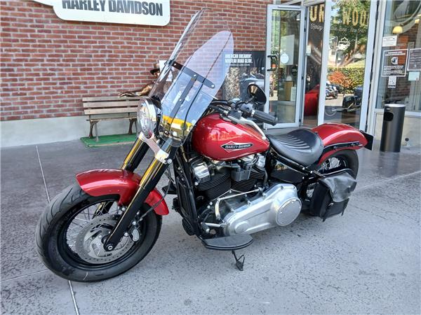 2017 HARLEY-DAVIDSON SLIM