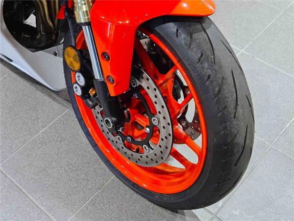 2024 Yamaha XSR 900 GP (MTM890D) Red