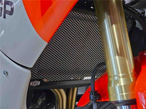 2024 Yamaha XSR 900 GP (MTM890D) Red