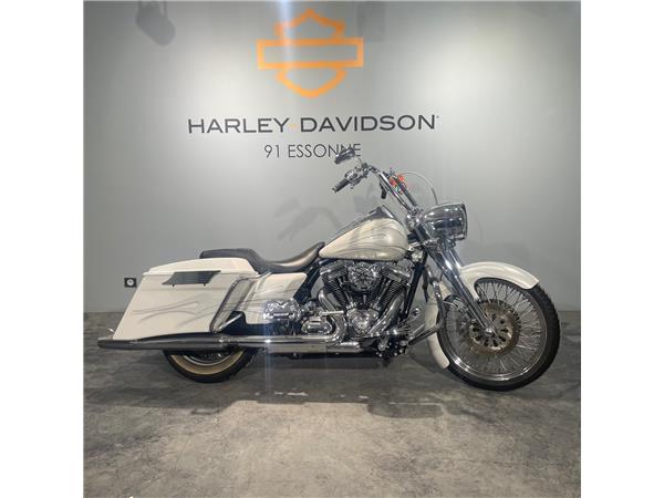 2013 HARLEY-DAVIDSON ROAD KING