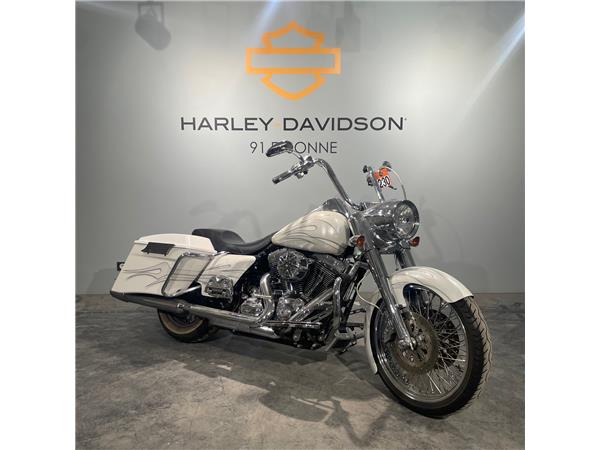 2013 HARLEY-DAVIDSON ROAD KING