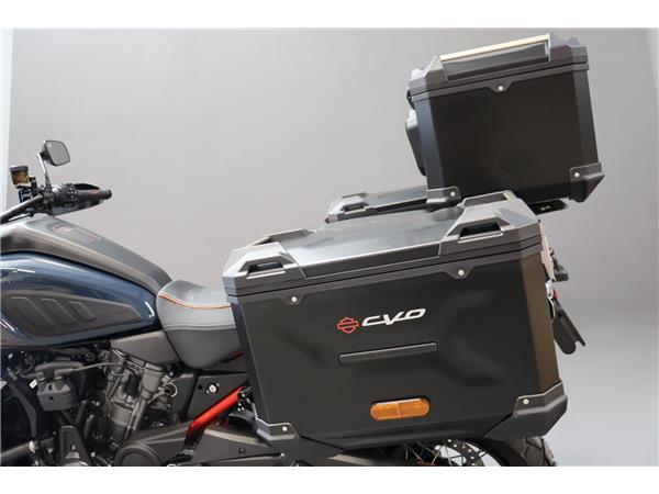 2025 HARLEY-DAVIDSON ADVENTURE TOURING RA1250SE PAN AMERICA CVO